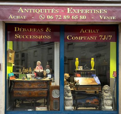 devanture du Magasin antiquaire Dijon